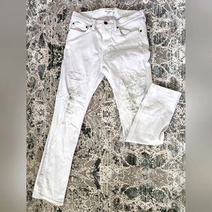 Boys ripped Abercrombie jeans in white